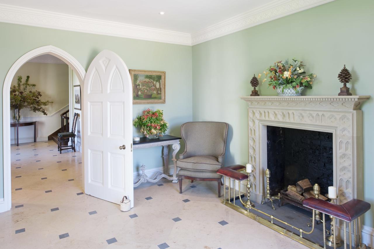 The North Wing - Combermere Abbey Whitchurch  Extérieur photo