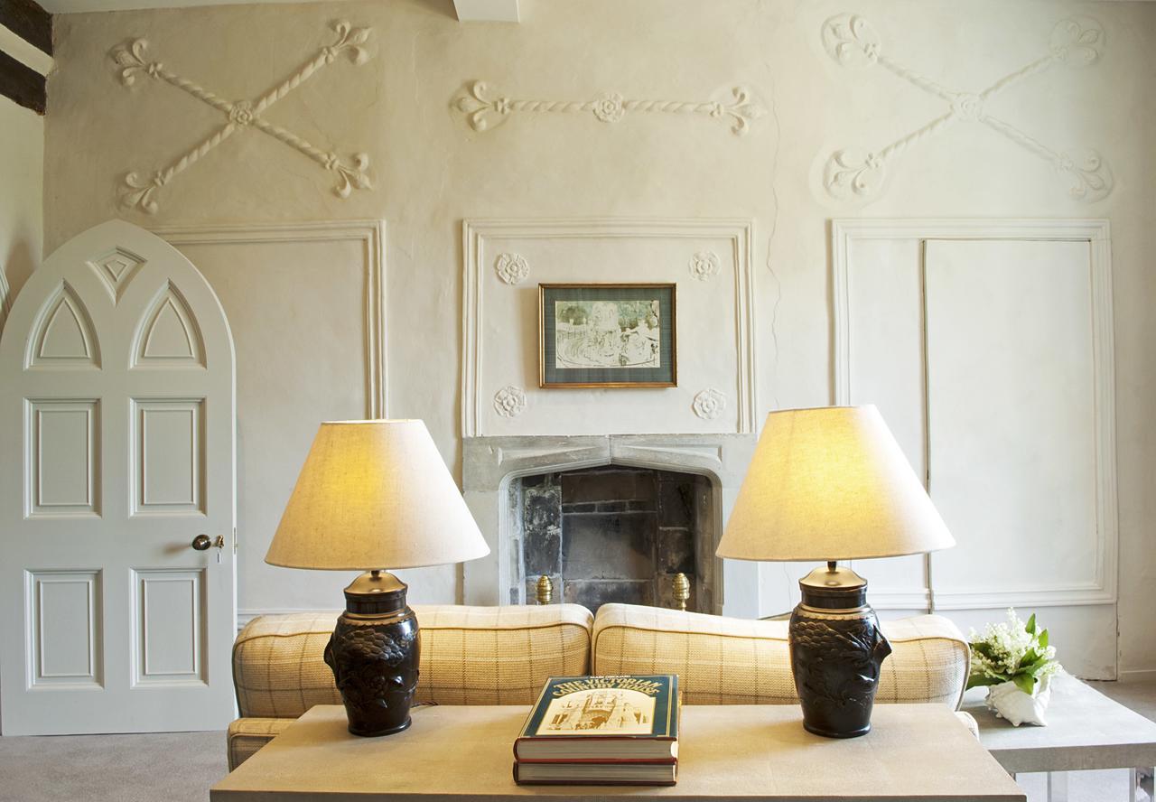 The North Wing - Combermere Abbey Whitchurch  Extérieur photo