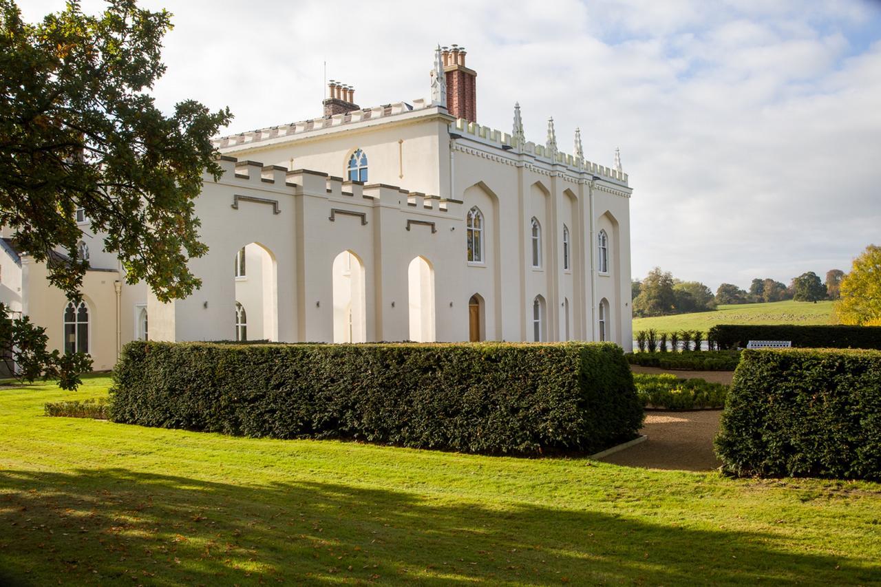 The North Wing - Combermere Abbey Whitchurch  Extérieur photo